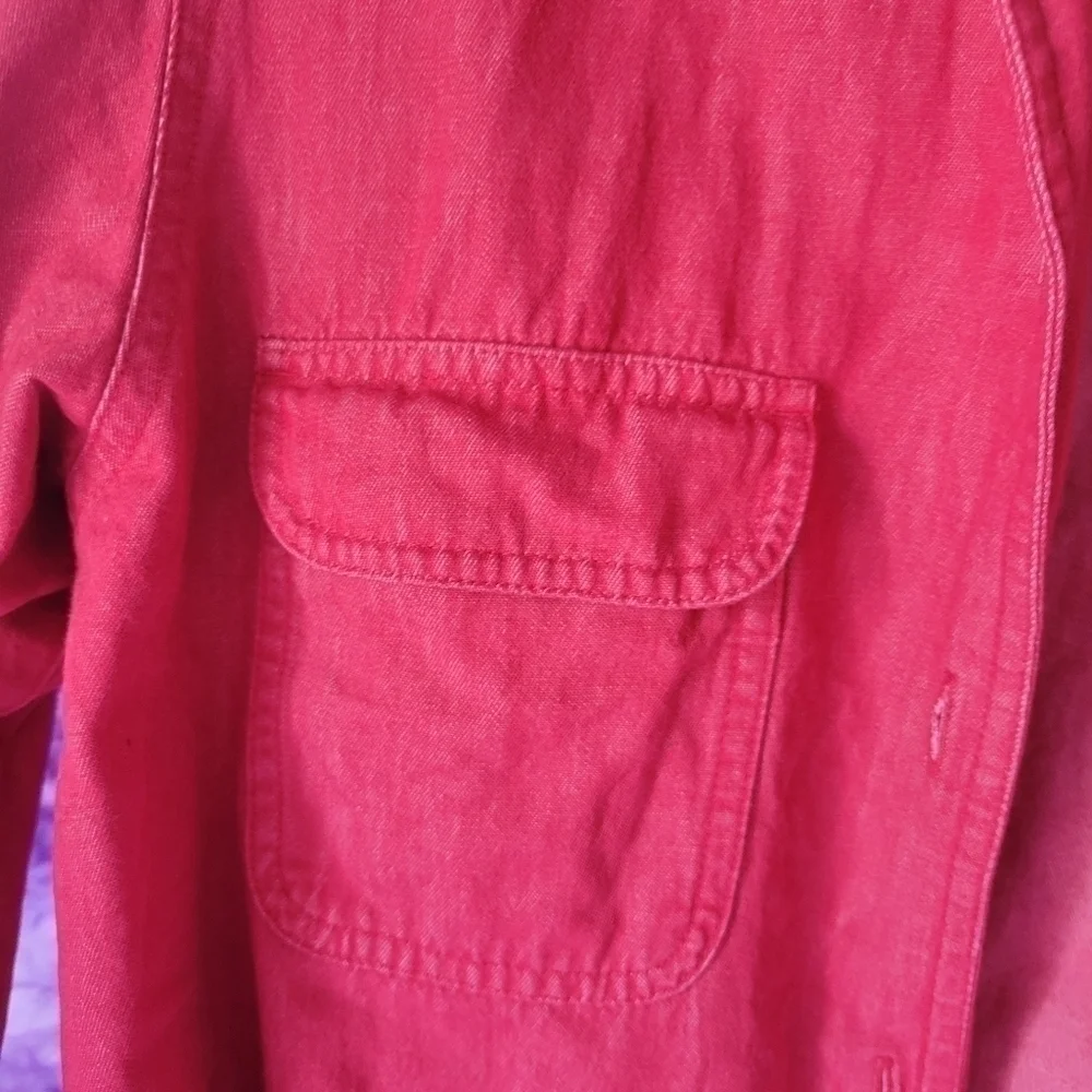 Liz Clairborn Women's Red Light Denim Button Up Shirt/Jacket Size Medium Petite